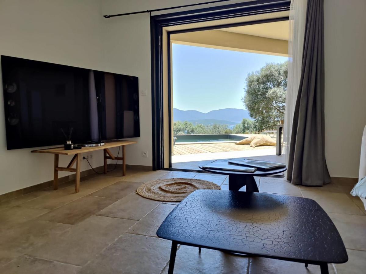 Residence Licciola Пропріано Екстер'єр фото
